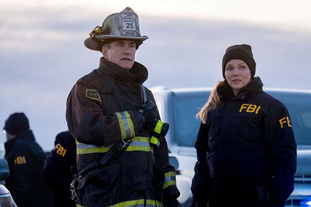 CHICAGO FIRE -- Dermot Mulroney as Chief Dom Pascal, Tracy Spiridakos as Hailey Upton in ‘Chicago Fire’Credit: Peter Gordon/NBC