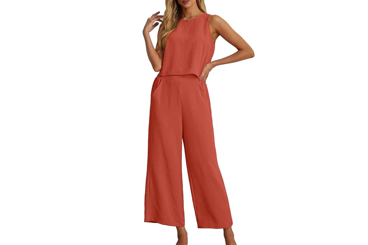 Iwollence Sleeveless Tank Jumpsuit Credit: Amazon