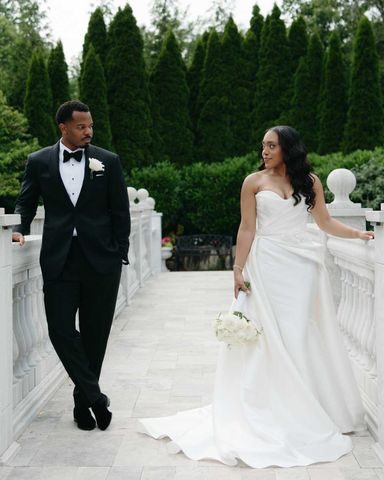 Philadelphia Eagles' Jeremiah Trotter Jr. Marries Maylin Lindsey Jeremiah Trotter Jr. and Maylin LindseyCredit: Yajaira Perez Photography | @yajairaperez.photography