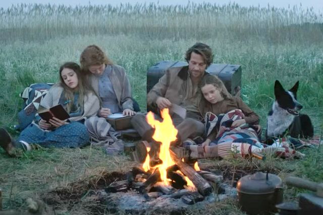 Skywalker Hughes, Crosby Fitzgerald, Luke Bracey and Alice Halsey on ‘Little House on the Prairie’Credit: Netflix