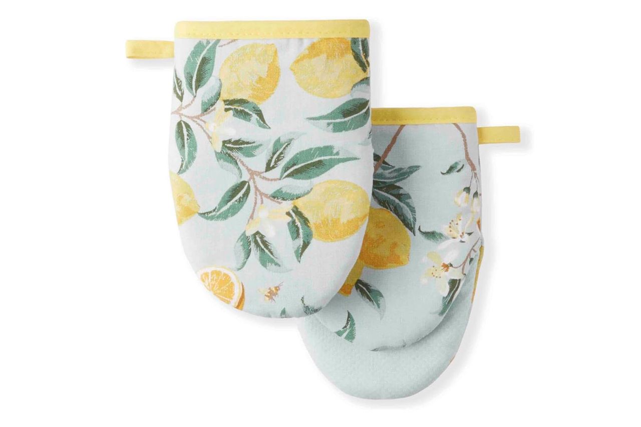 martha stewart lemon whimsy mini oven mitt Credit: Amazon