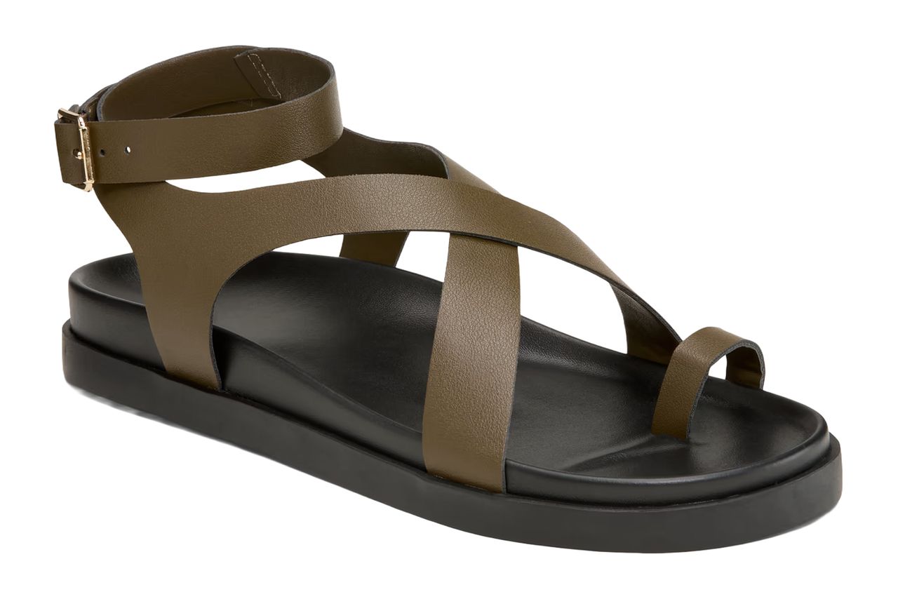 Old Navy Toe-Strap Sandals Credit: Old Navy