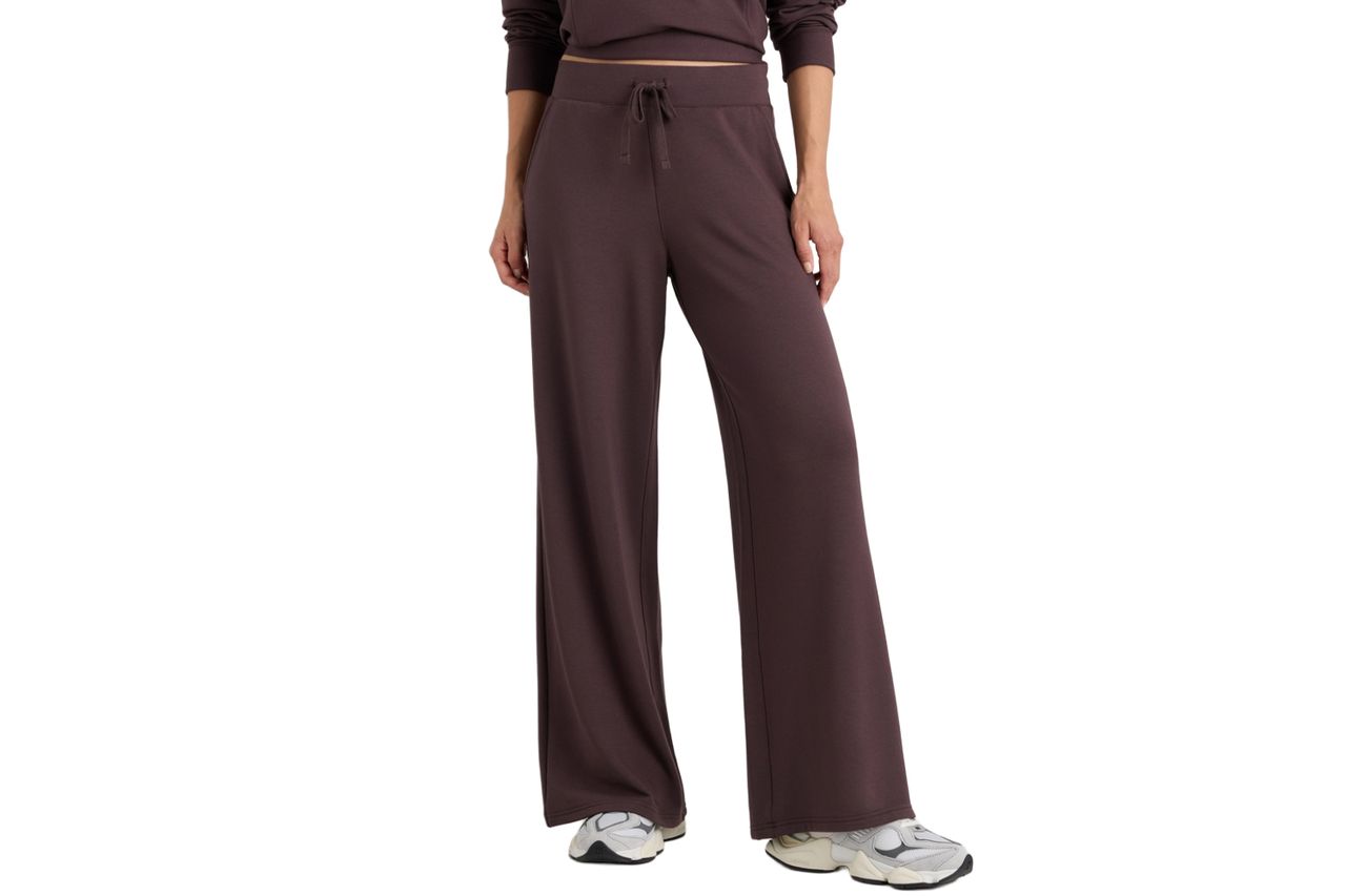 SuperSoft Fleece Wide Leg Pants in Dried Fig Credit: Quince