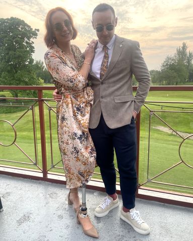 Liv Shaw (left) with husband Sam (right).Credit: Liv Shaw/Cancer Research UK
