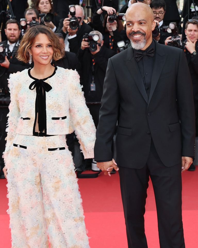 Halle Berry and Van Hunt in May 2025Credit: Ernesto Ruscio/Getty