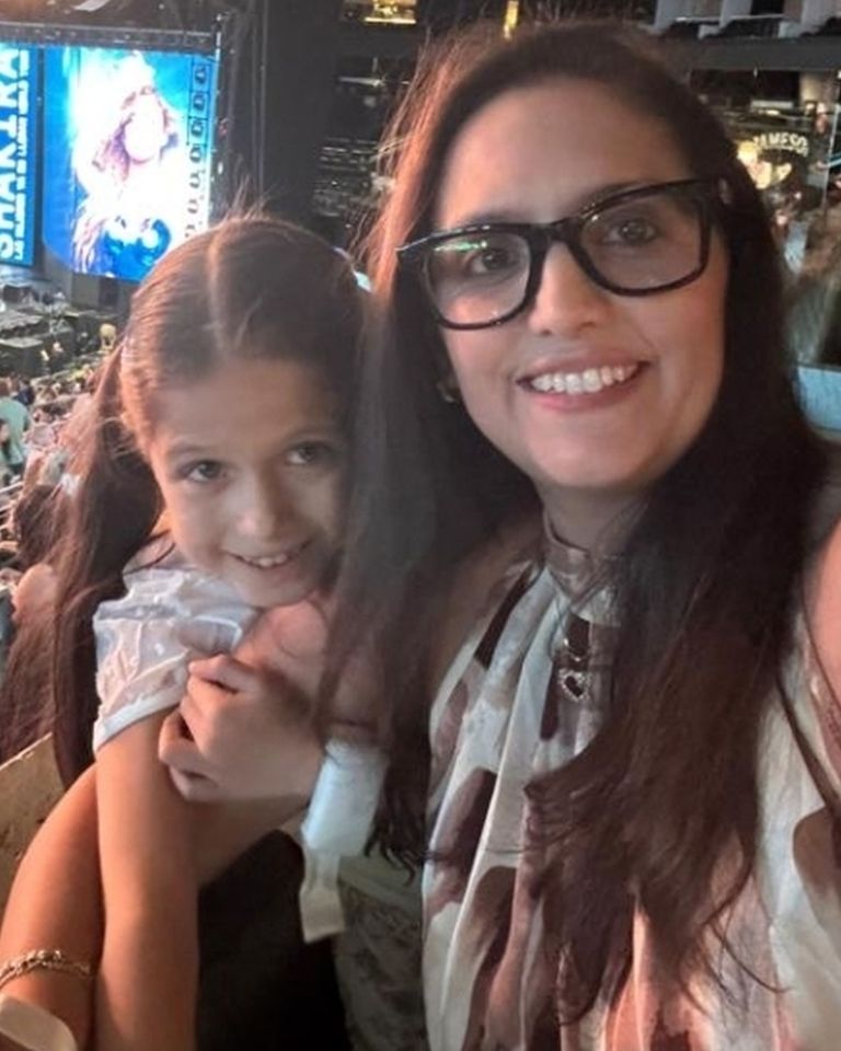 Stephanie Crespo (right) and daughter Isabella (right).Credit: KENNEDY NEWS
