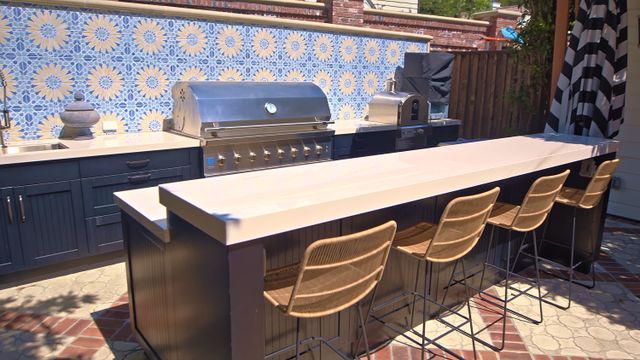 The outdoor kitchenCredit: Drew & Jonathan/YouTube