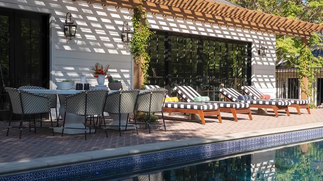 The pool areaCredit: Drew & Jonathan/YouTube