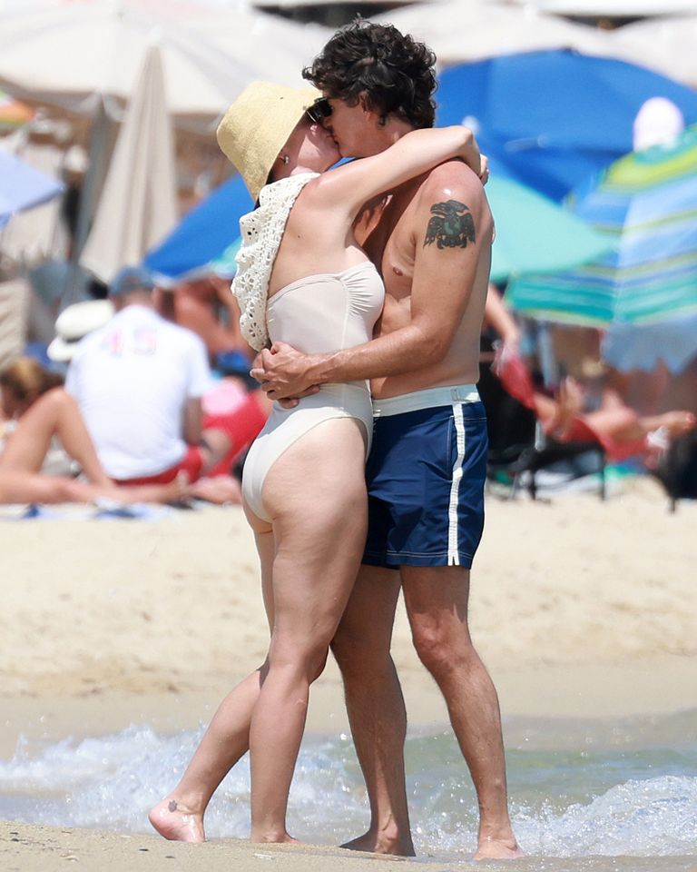 Katy Perry and Justin Trudeau lock lips at Les Palmiers beach club in Saint-Tropez on July 30.Credit: BACKGRID