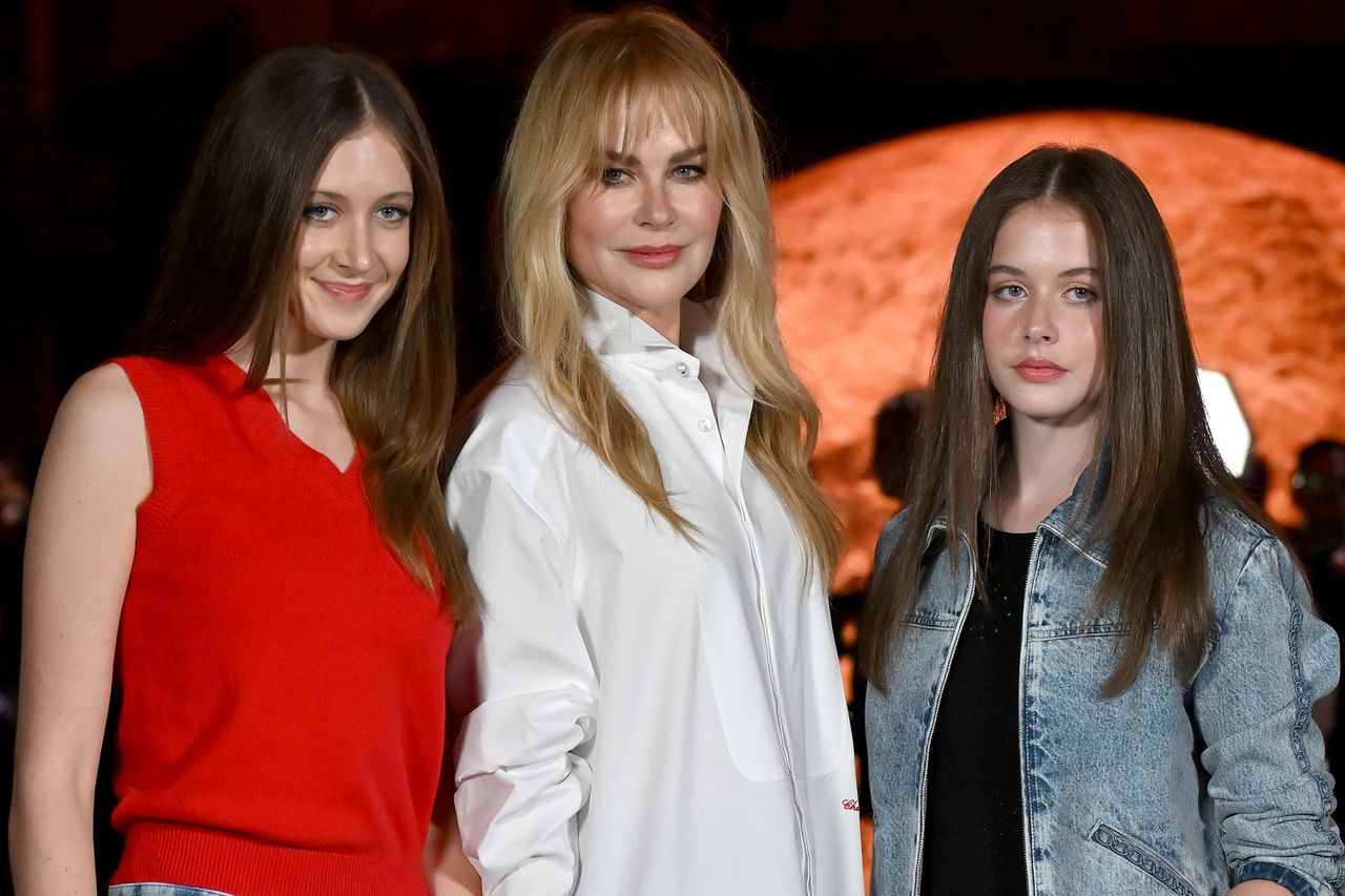 Nicole Kidman with her daughters Sunday Rose (left) and Faith Margaret (right)Credit: Dominique Charriau/Getty