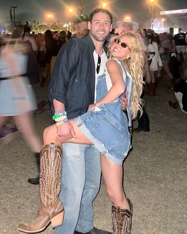 Scooter Braun and Sydney SweeneyCredit: Sydney Sweeney/Instagram