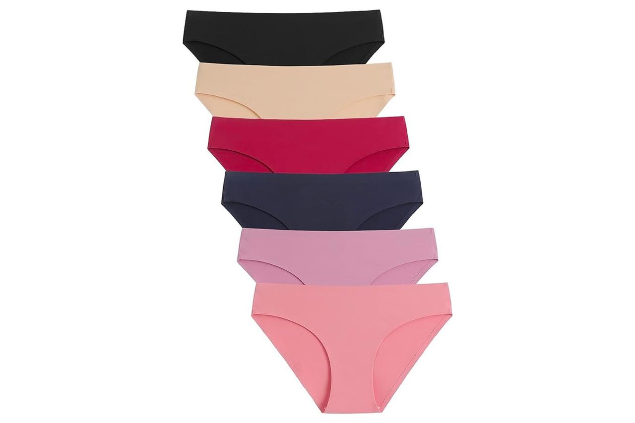 Caterlove Womenâs Seamless Underwear No Show Stretch Bikini Panties Credit: Amazon