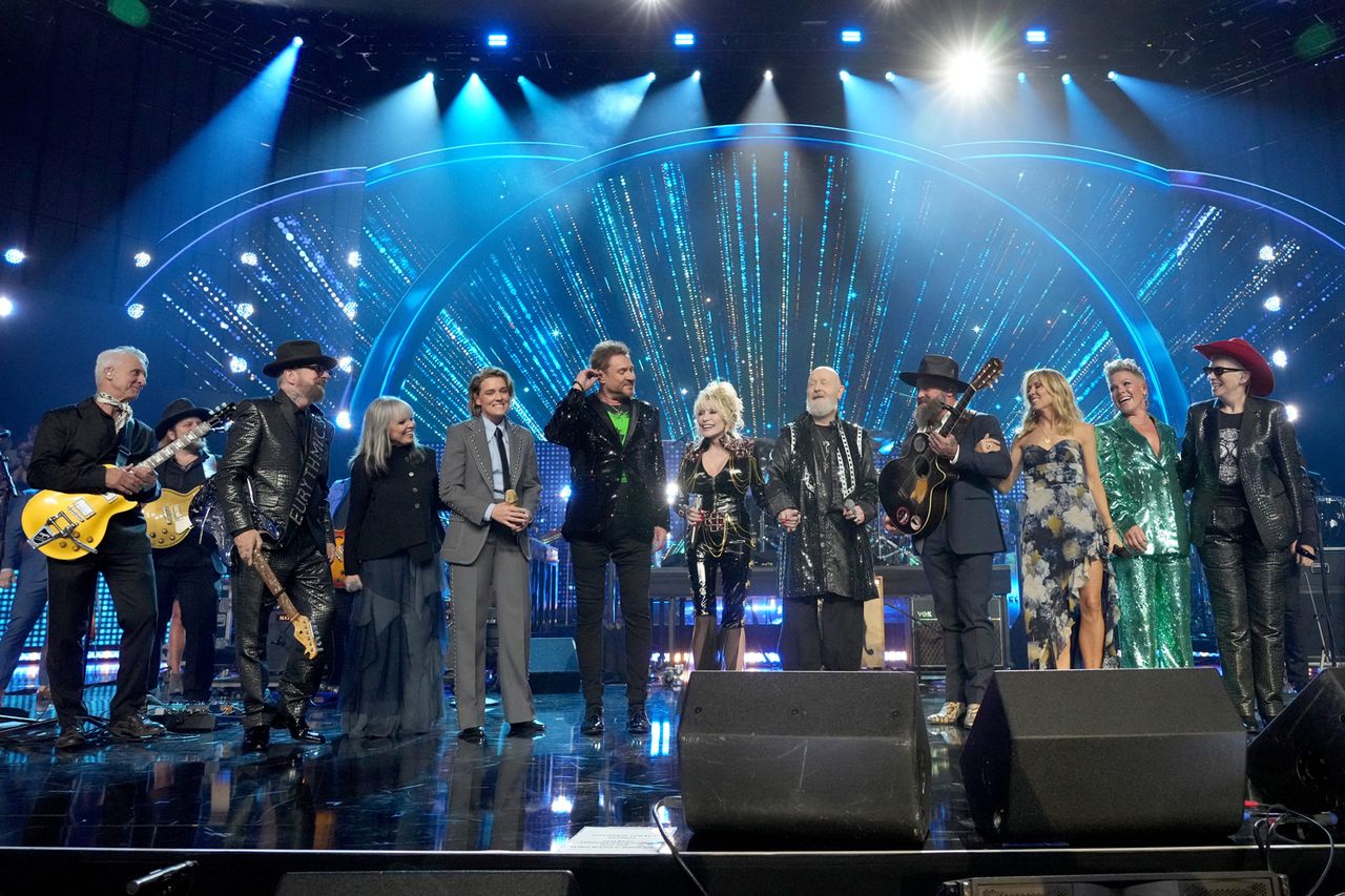 Pat Benatar, Judas Priest, Brandi Carlile, Dolly Parton, Sheryl Crow, P!nk and Annie Lennox perform at the 37th Annual Rock & Roll Hall of Fame Induction CeremonyCredit: Kevin Mazur/Getty