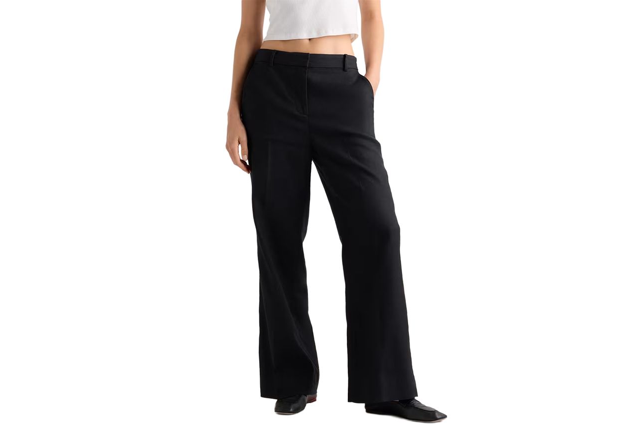 European Stretch Linen Trouser.jpg Credit: Quince