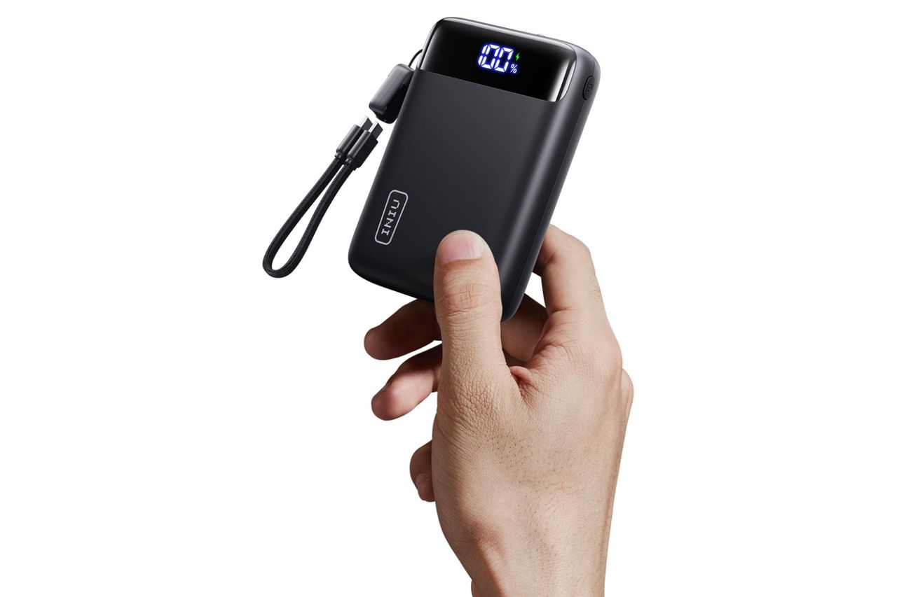 INIU Portable Charger, Smallest 20000mAh 22.5W Fast Charging Power Bank | USB-C Cable, Flight-Safe, Travel Essentials, Flashlight, Battery Pack for iPhone 17 Samsung Xiaomi Google, Mini Size Credit: Amazon