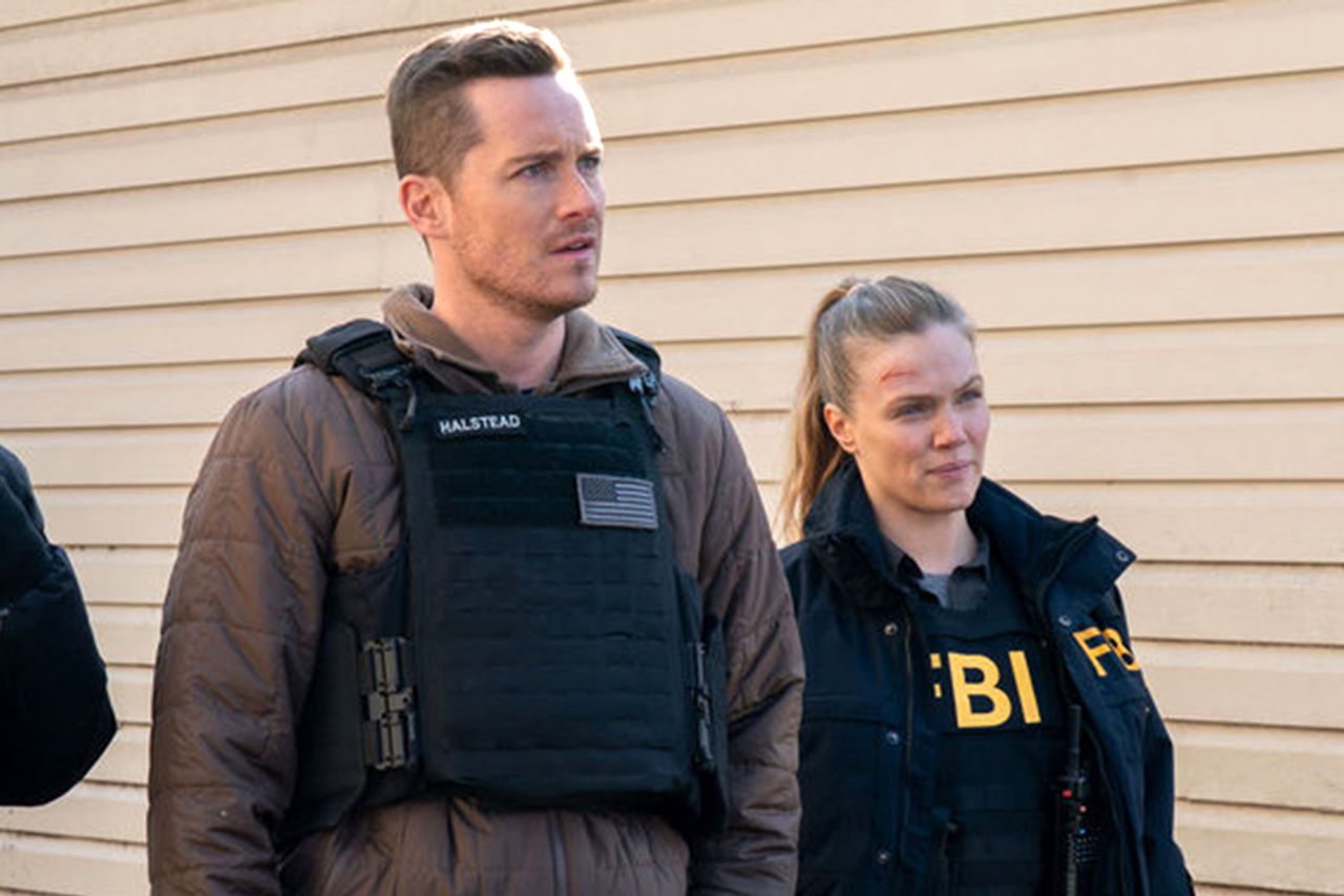 Jesse Lee Soffer and Tracy Spiridakos on the 2026 One Chicago CrossoverCredit: Elizabeth Sisson/NBC