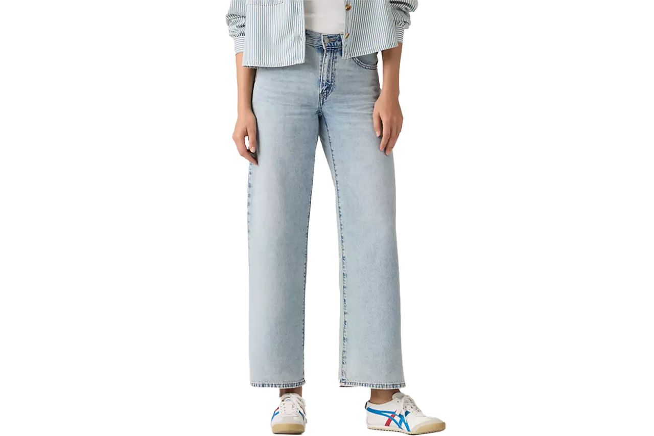levis Middy Wide-leg Ankle Lightweight Jeans Credit: Levi's