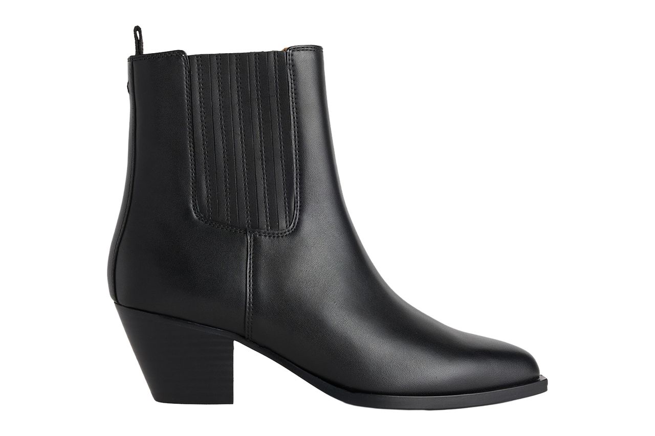 Quince Italian Leather Western Chelsea Ankle Boot Credit: Quince