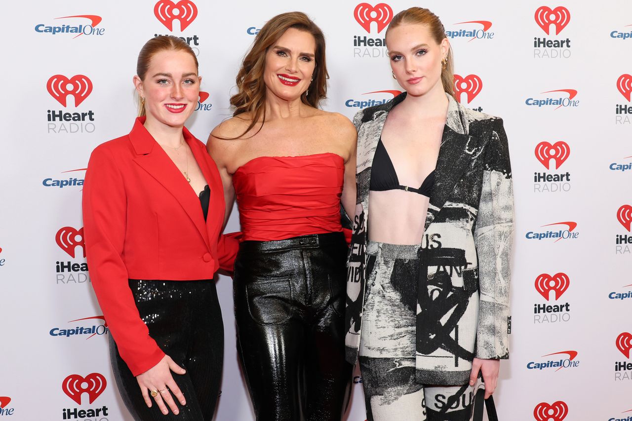 Brooke Shields with her daughters Rowan and Grier Henchy at Z100’s 2022 iHeartRadio Jingle Ball concertCredit: Dia Dipasupil/Getty