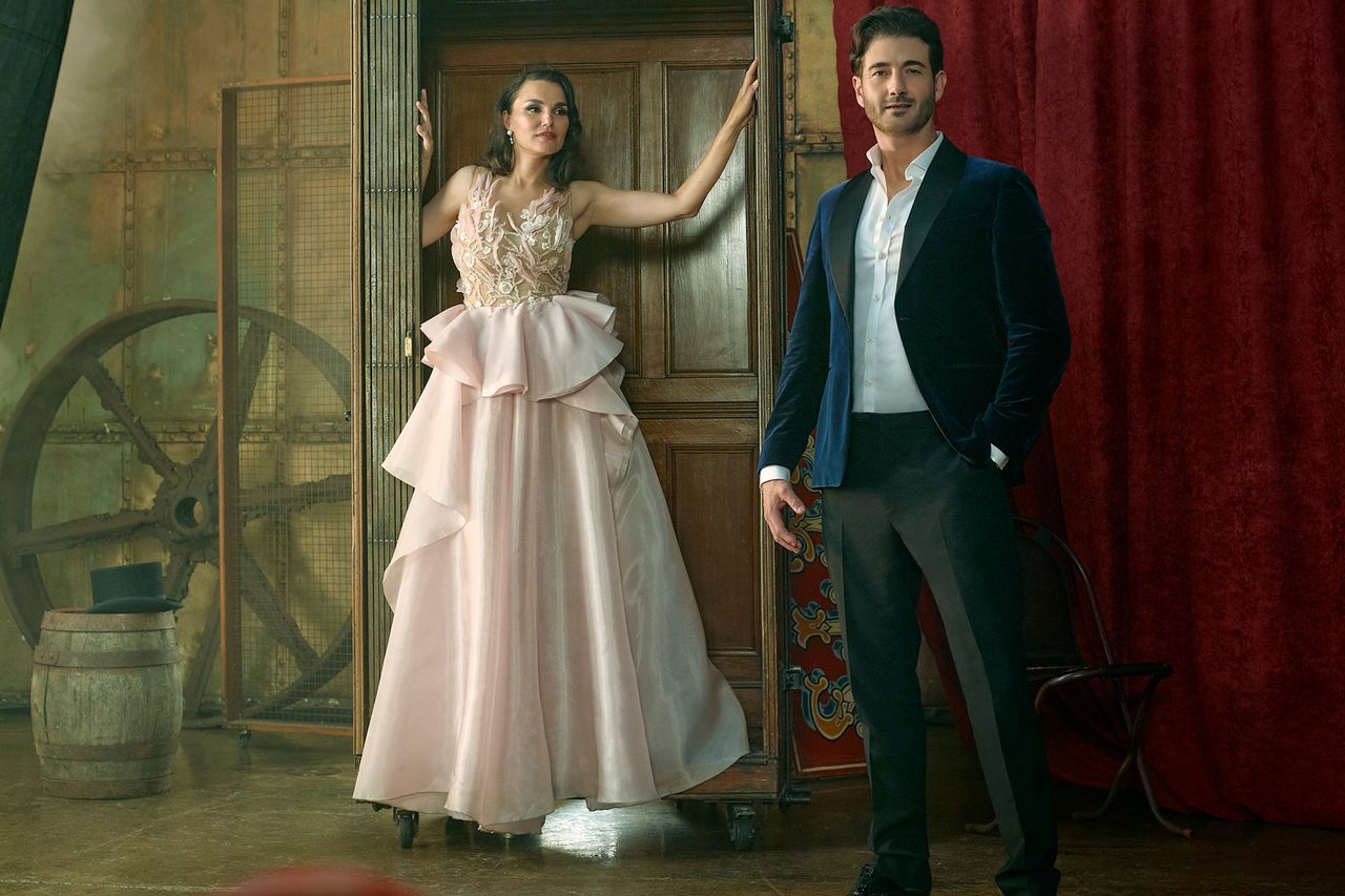 Samantha Barks & Oliver Tompsett in The Greatest Showman Samantha Barks and Oliver Tompsett strike a pose in a promotional photo to announce their casting in ‘The Greatest Showman’ musical in LondonCredit: Sebastian Nevols