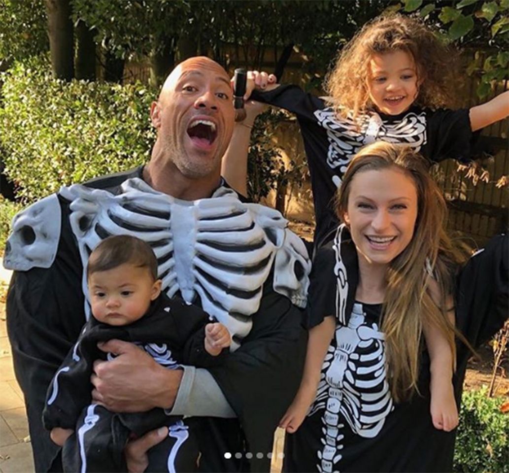 Dwayne Johnson and Lauren Hashian with their 2 daughtersCredit: Lauren Hashian/Instagram
