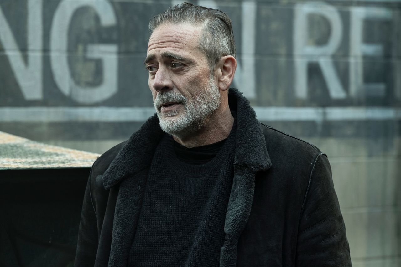 Negan (Jeffrey Dean Morgan) is at a low point towards the end of ‘Dead City’ season 3Credit: Robert Clark/AMC
