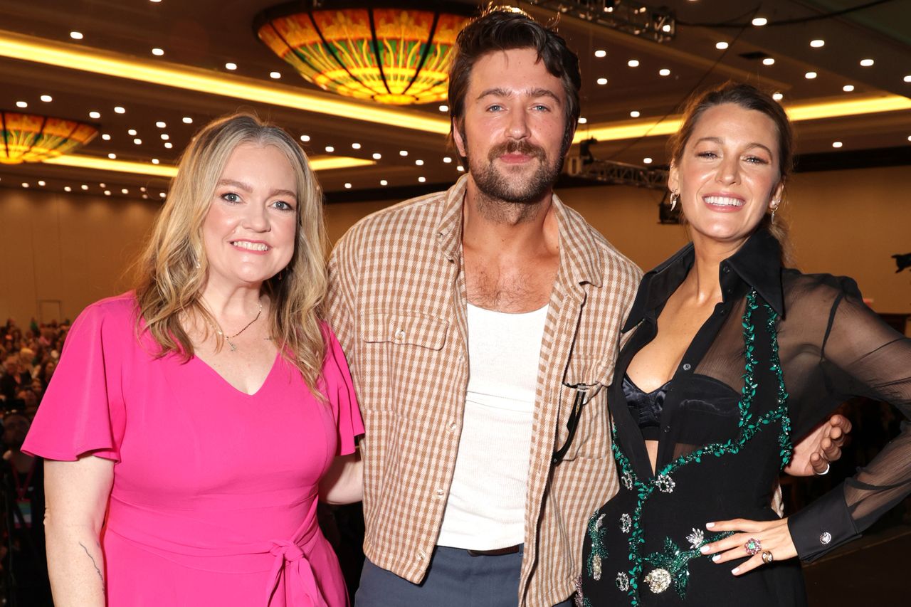 (Left-right:) Colleen Hoover, Brandon Sklenar and Blake Lively in June 2024Credit: Eric Charbonneau/Getty