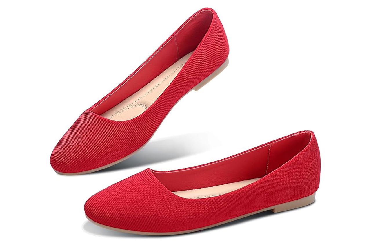 Obtaom Round Toe Women Flat Shoes Credit: Amazon