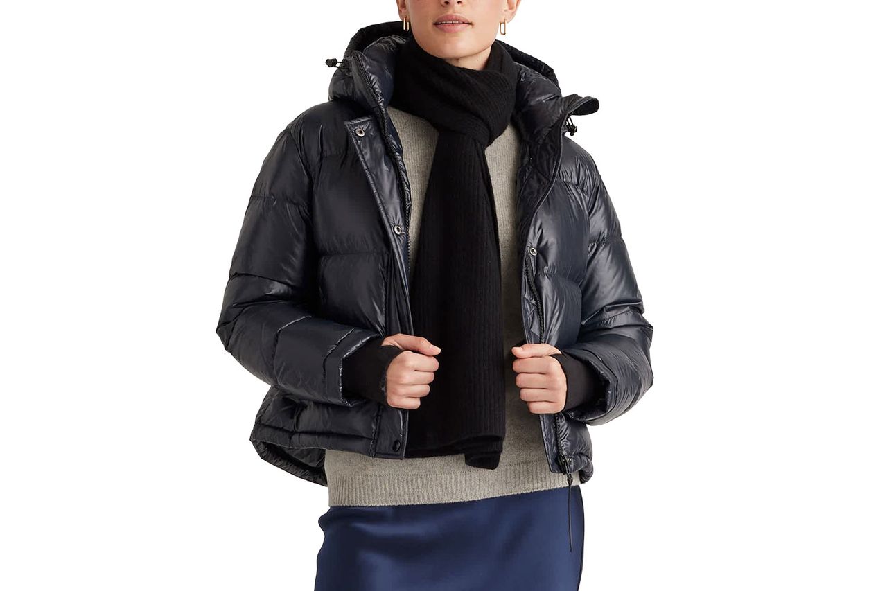 quince ribbed knit cashmere scarf Credit: Quince