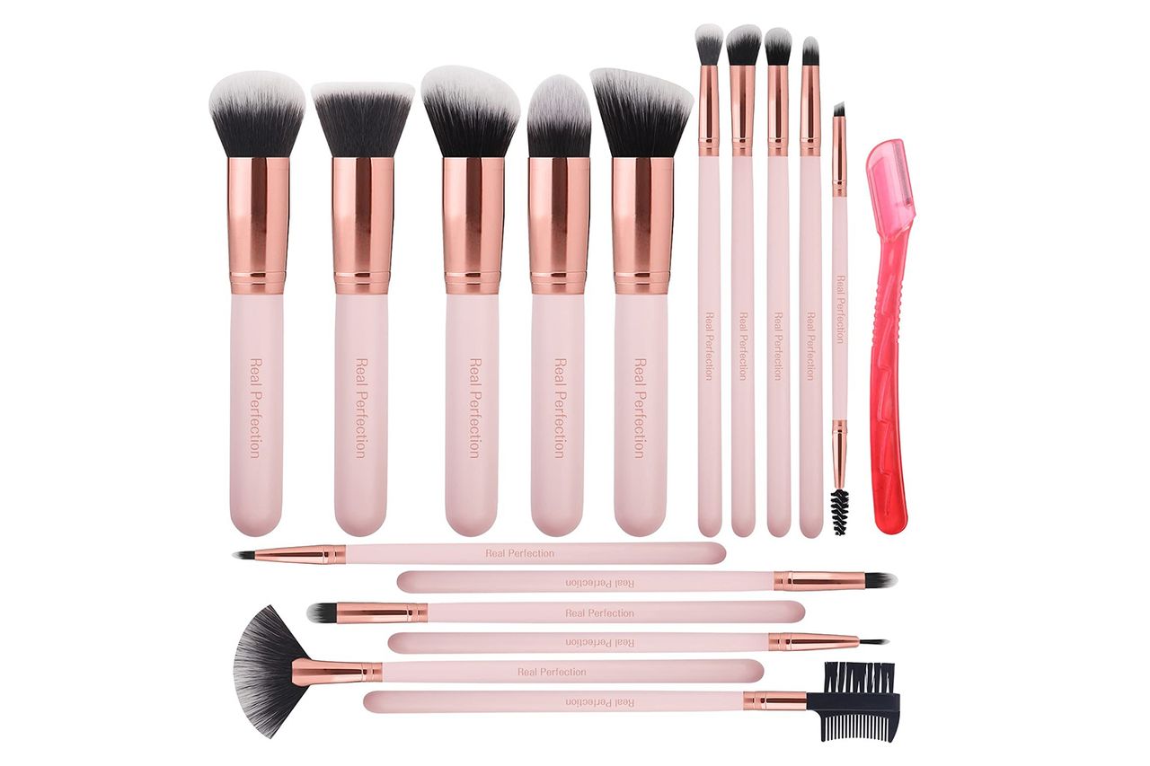 Real Perfection 16pcs Makeup Brushes Set with 1 Eyebrow Razor Premium Synthetic Foundation Blending Face Powder Eye Shadow Concealer Make Up Brushes Tool Kit Credit: Amazon