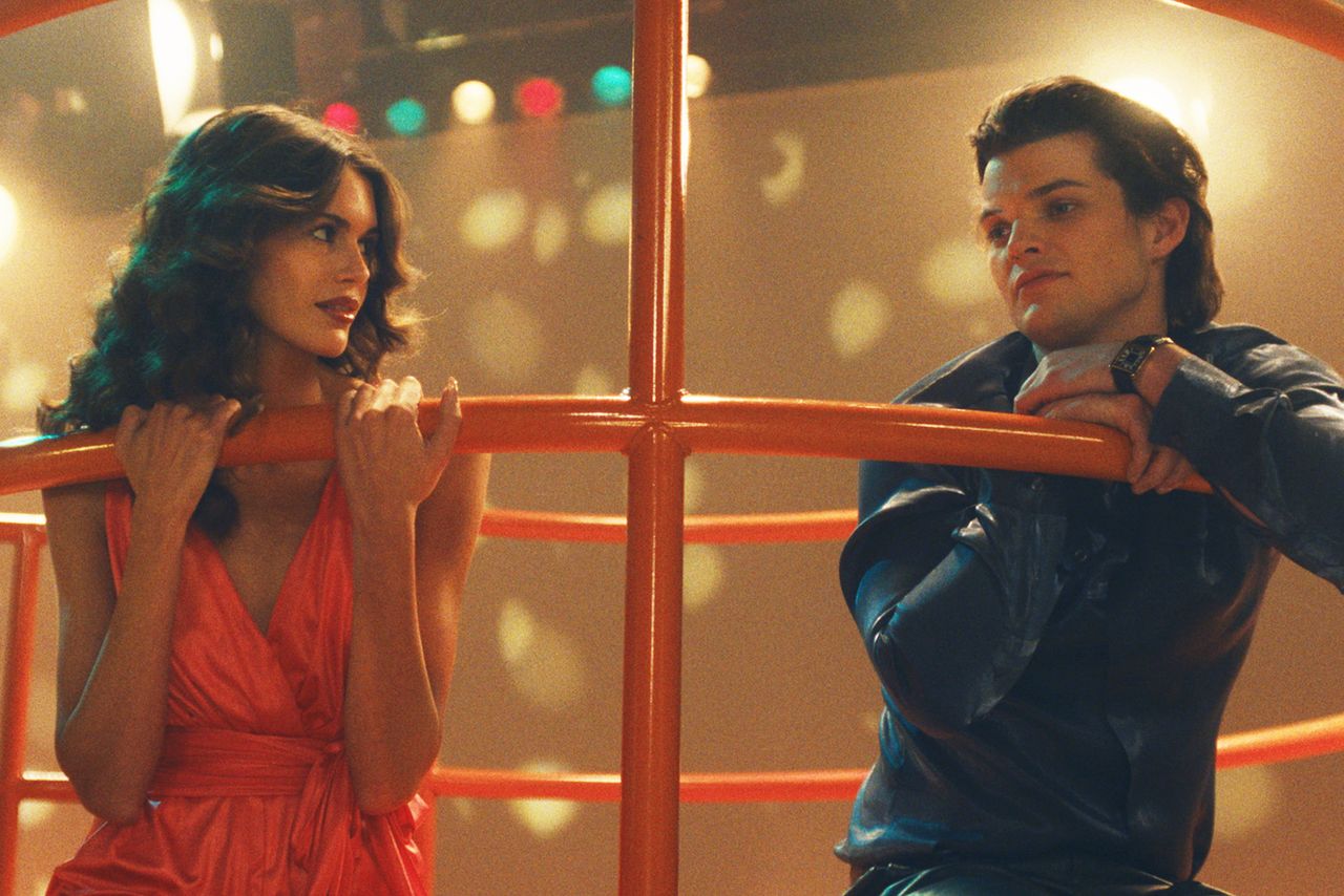 Kaia Gerber as Susan Reynolds and Homer Gere as Robert Mallory in ‘The Shards’Credit: FX